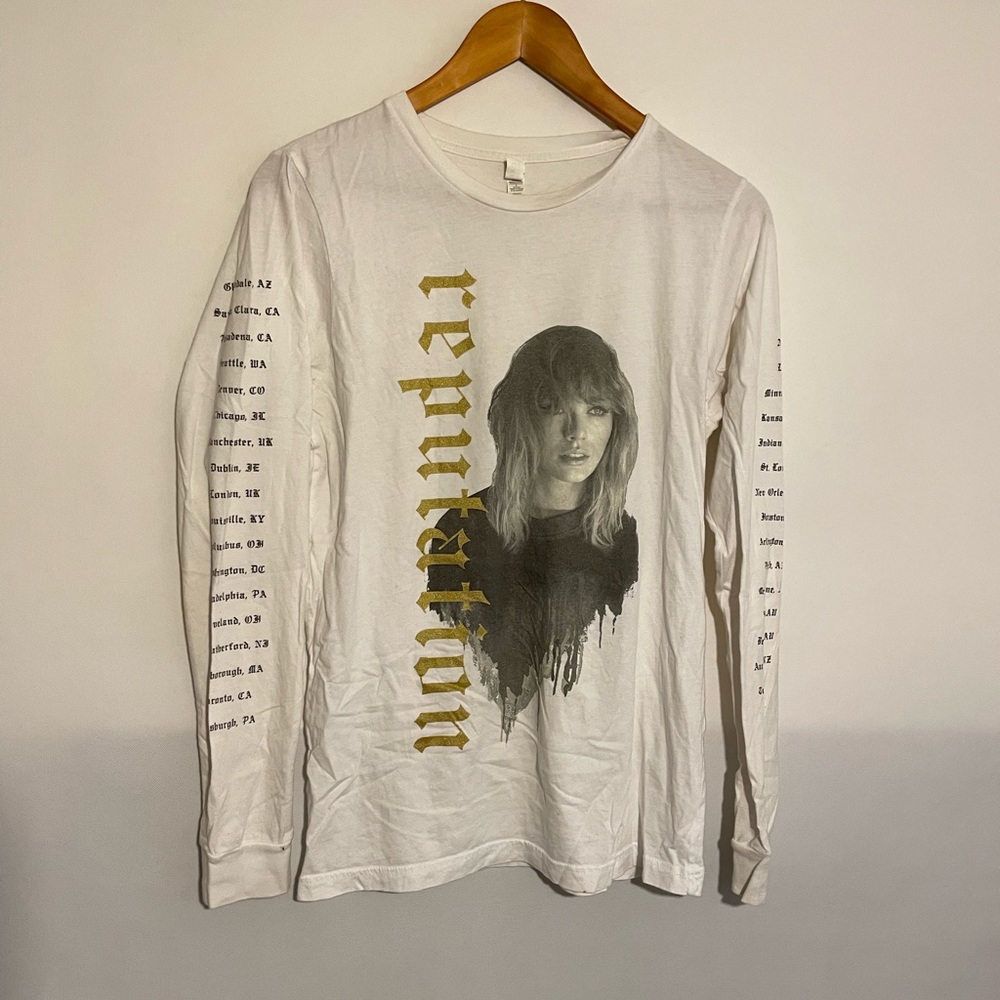 Taylor Swift Reputation Tour Long Sleeve Shirt Sm… - image 1